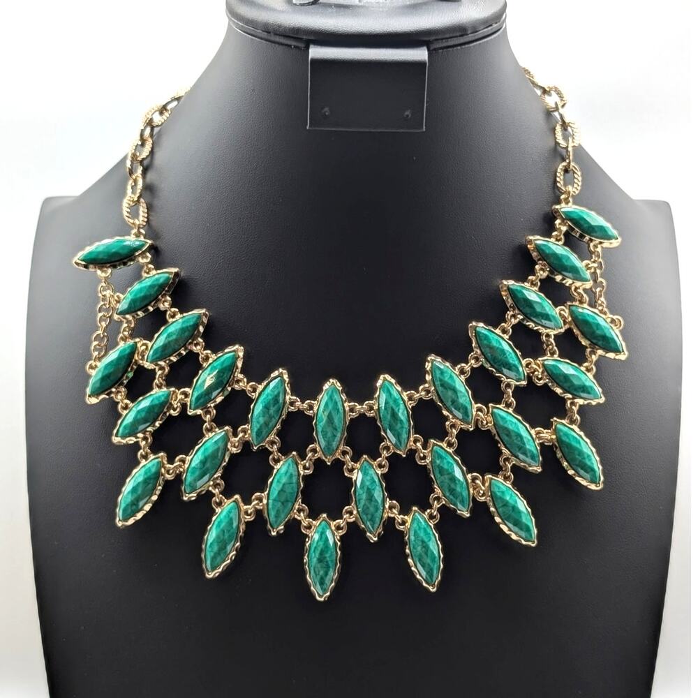 Signed Amrita Singh Marquis Green Navy Gold Tone Cleopatra Reversible Necklace